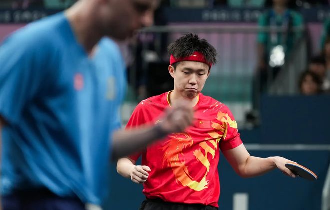 组中脱颖而 组中脱颖而